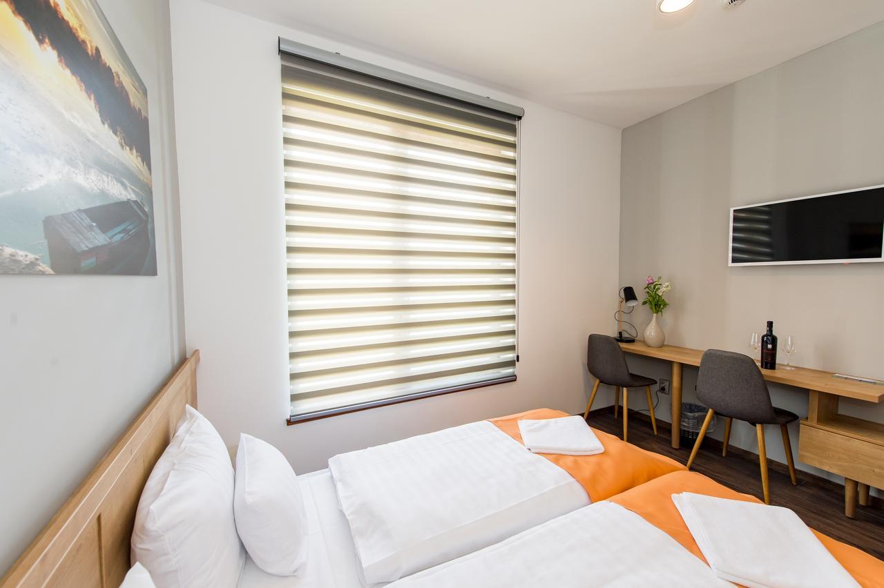 Pilvax Hotel Superior Kalocsa Eksteriør bilde